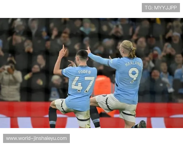 英超积分榜激烈角逐 曼联阿森纳争冠曼城切尔西争四竞争加剧